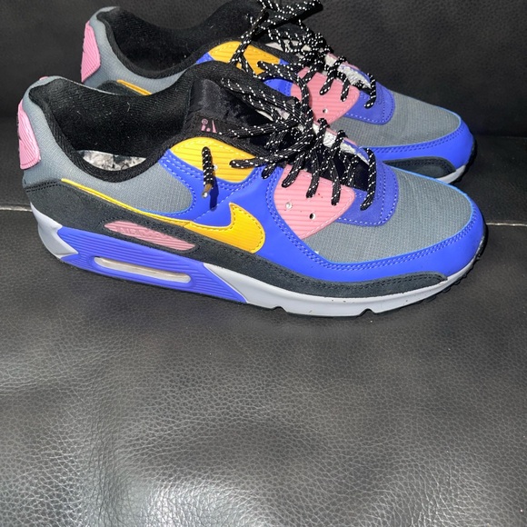 Nike Air Max 90 ACG Persian Violet - Picture 2 of 5